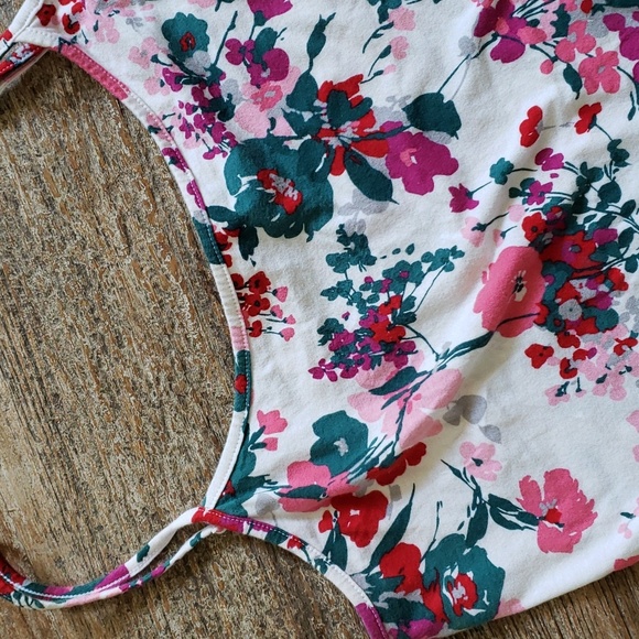 LOFT Cream Roses Print Floral Tank top EUC SZ. L - Picture 2 of 5